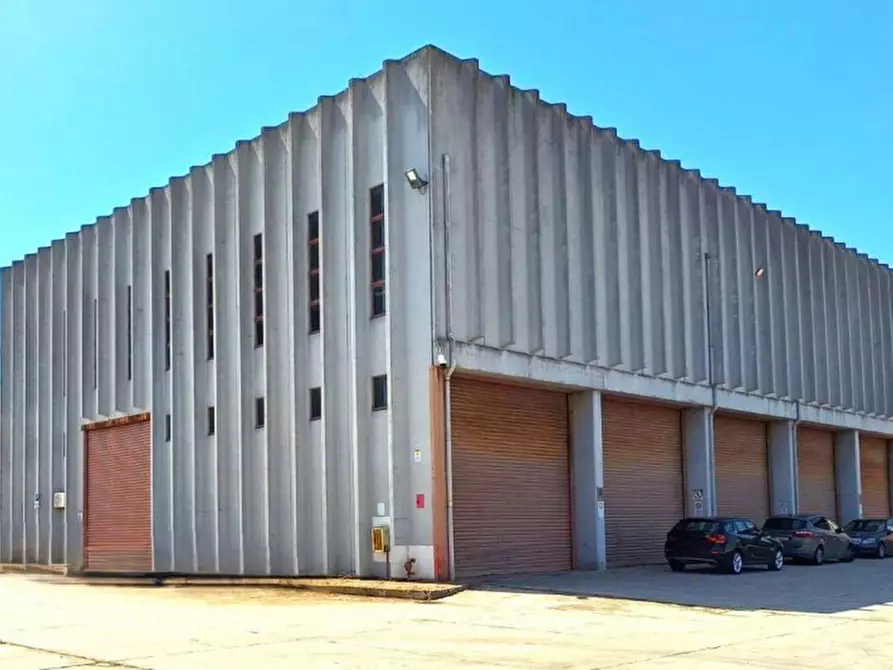 Immagine 1 di Capannone industriale in vendita  in Via delle Miniere, 37, 09067 Zona Industriale Casic CA, Italia a Elmas