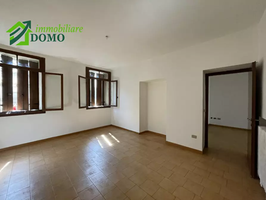 Immagine 7 di Appartamento in vendita  in schio a Schio