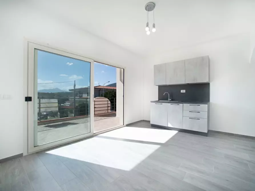 Immagine 8 di Appartamento in vendita  in Via Nazionale a Orosei