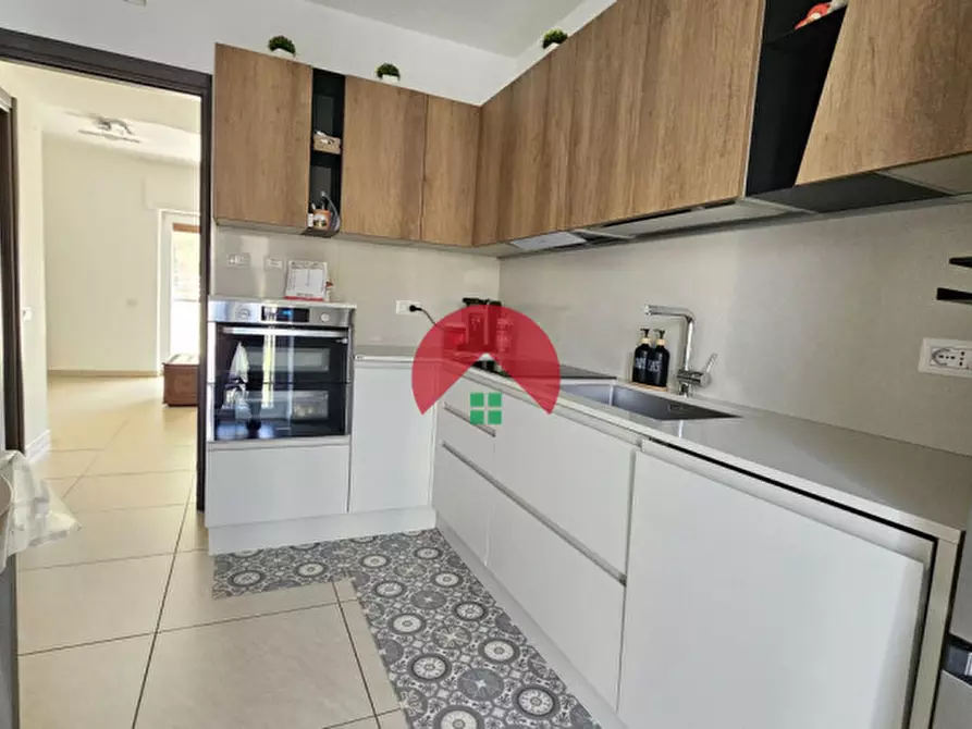 Immagine 11 di Appartamento in vendita  in Via Nazionale a Matera