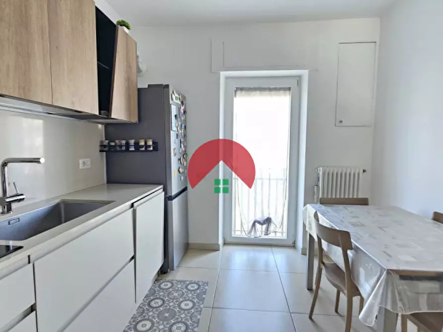 Immagine 12 di Appartamento in vendita  in Via Nazionale a Matera