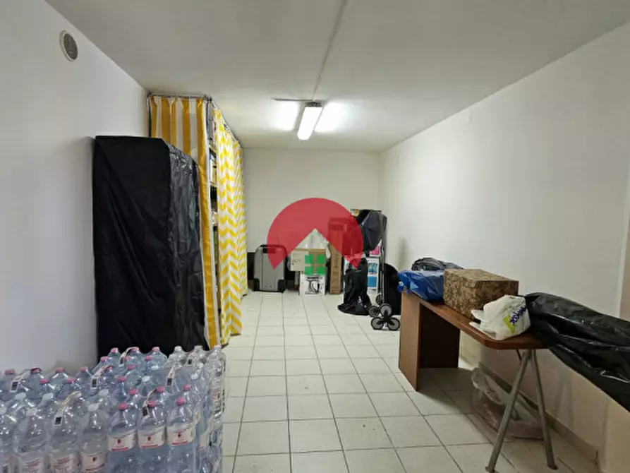 Immagine 23 di Appartamento in vendita  in Via Nazionale a Matera