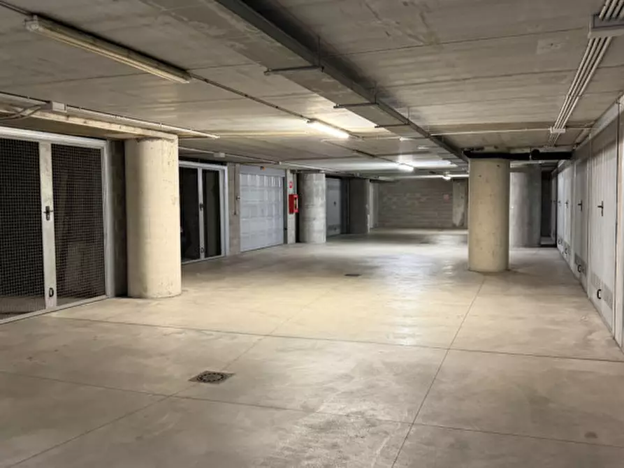 Immagine 23 di Attico in vendita  in Via dei Grimani 10 a Milano