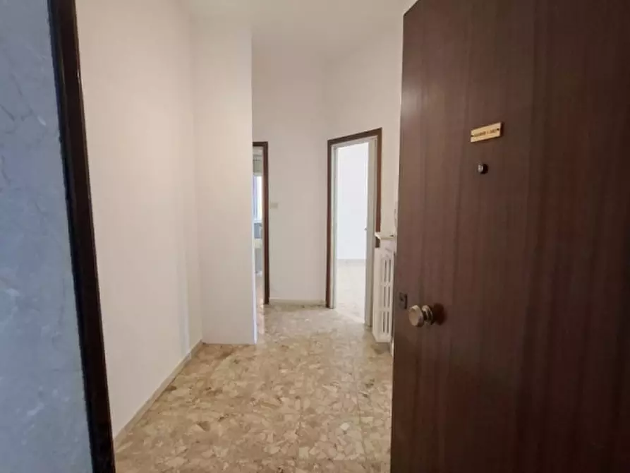 Immagine 2 di Appartamento in vendita  in Via dei Bevilacqua 10 a Verona