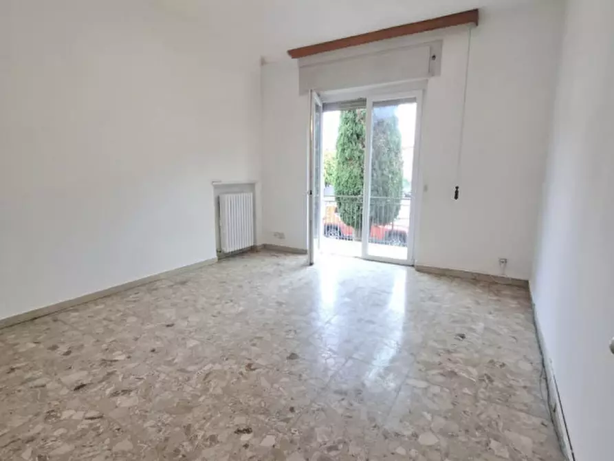 Immagine 4 di Appartamento in vendita  in Via dei Bevilacqua 10 a Verona