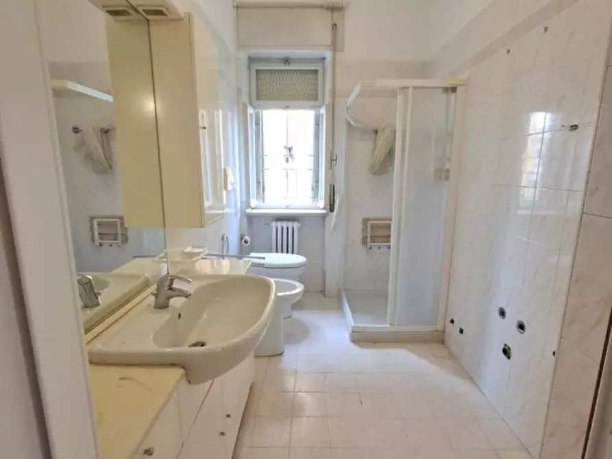 Immagine 5 di Appartamento in vendita  in Via dei Bevilacqua 10 a Verona