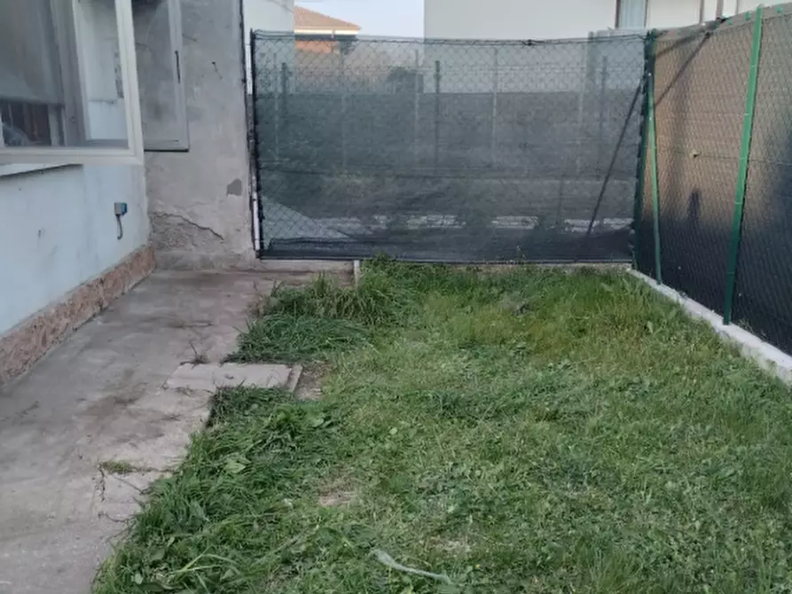 Immagine 10 di Appartamento in vendita  in Via Porto 64 a San Giovanni Lupatoto