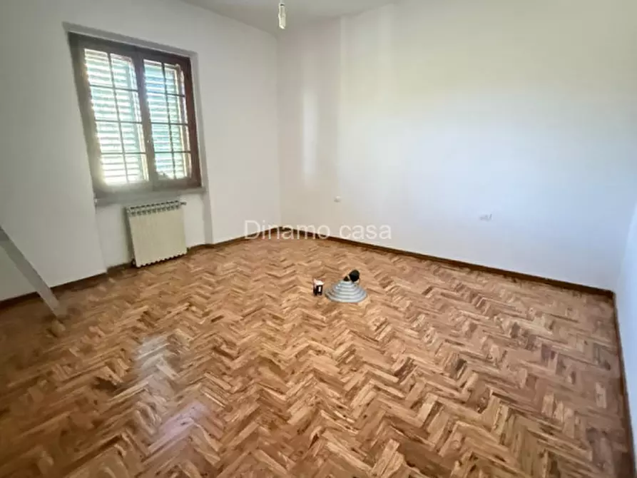 Immagine 2 di Appartamento in affitto  in via giramonte a Prato