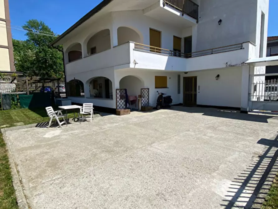 Immagine 1 di Villa in vendita  in via Sabolo 16 a Banchette