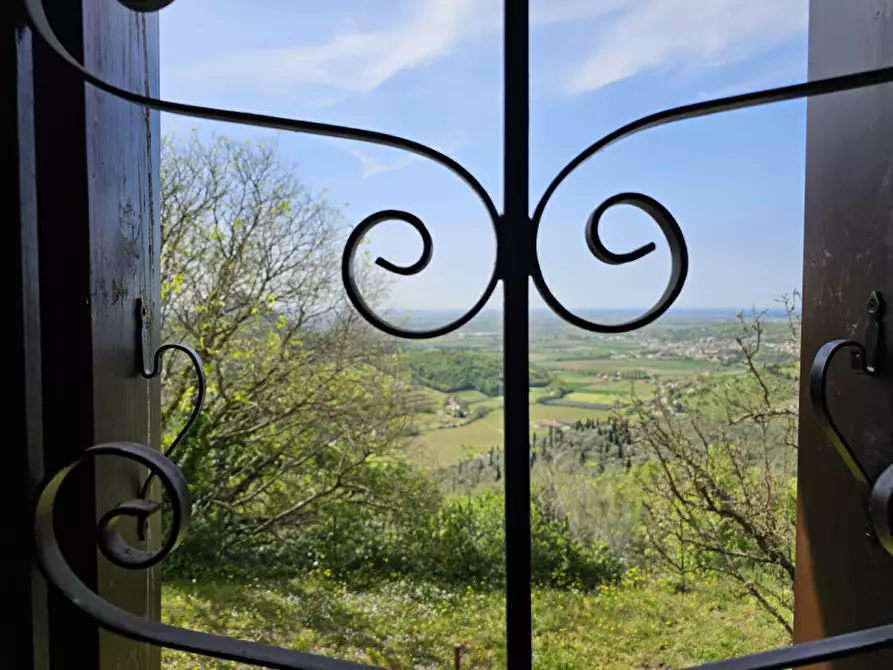 Immagine 1 di Rustico / casale in vendita  in VIA SASSONI a Cinto Euganeo