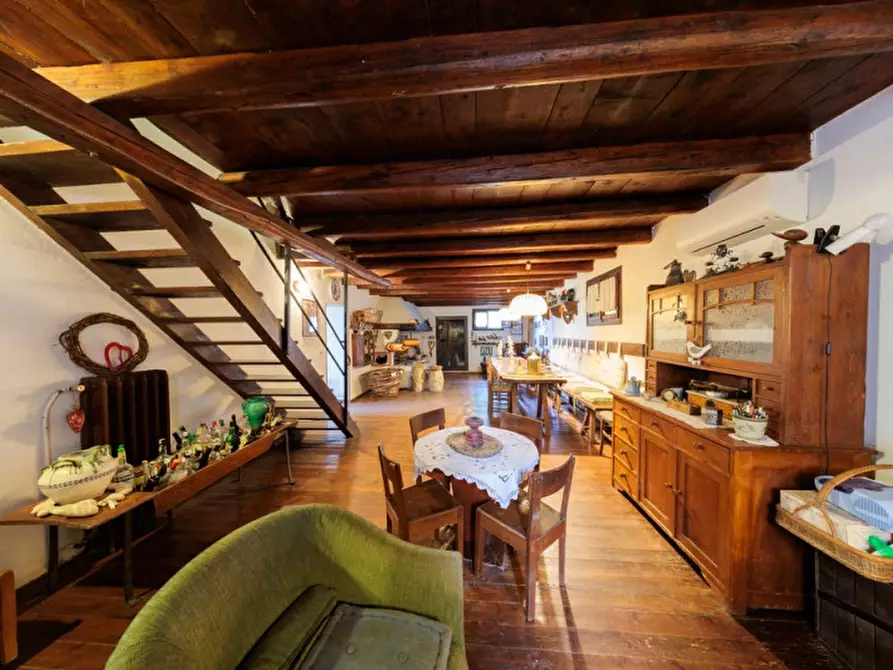 Immagine 8 di Rustico / casale in vendita  in VIA SASSONI a Cinto Euganeo