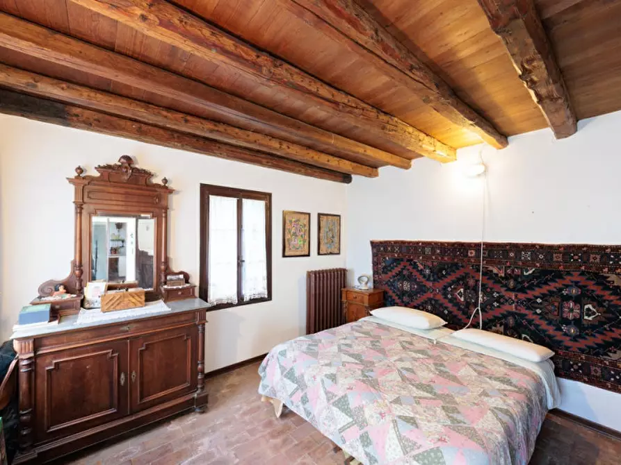 Immagine 17 di Rustico / casale in vendita  in VIA SASSONI a Cinto Euganeo