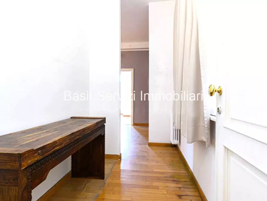 Immagine 4 di Appartamento in vendita  in Via Nicolò Quinto a Roma