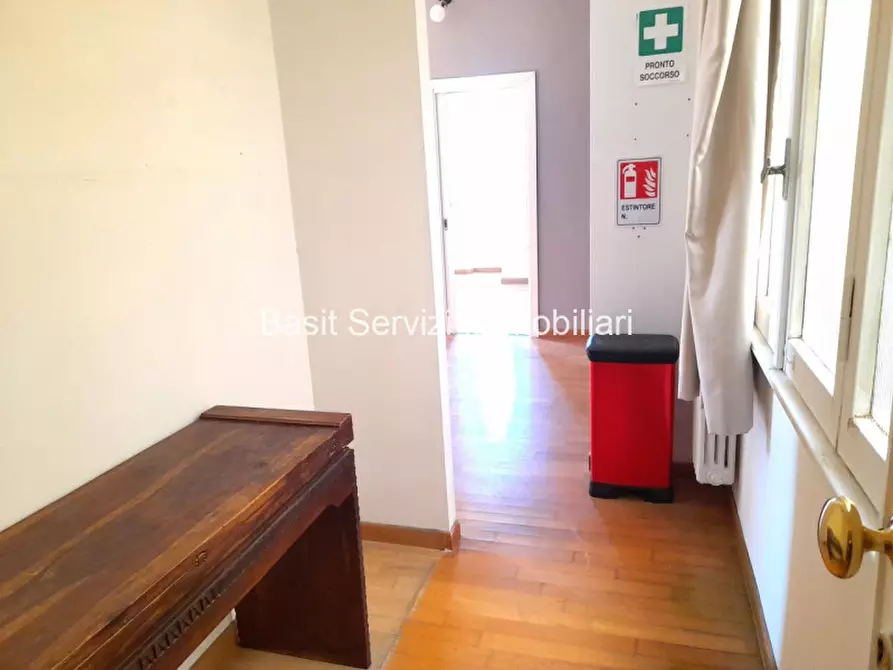 Immagine 6 di Appartamento in vendita  in Via Nicolò Quinto a Roma