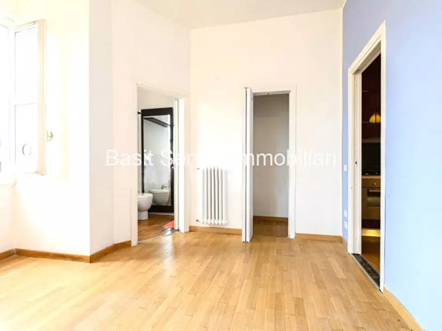 Immagine 17 di Appartamento in vendita  in Via Nicolò Quinto a Roma
