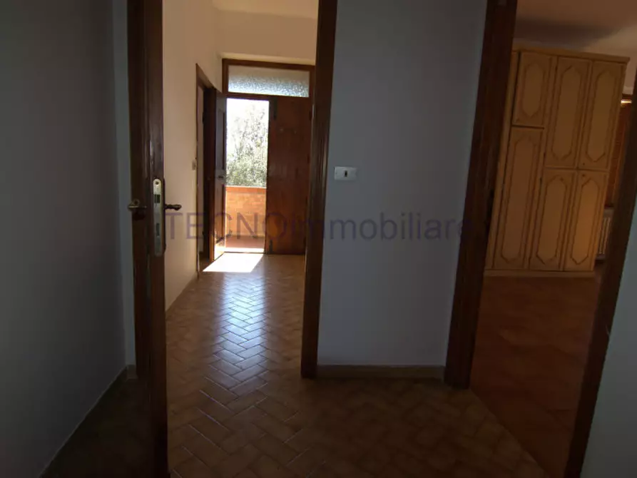 Immagine 15 di Rustico / casale in vendita  a Perugia