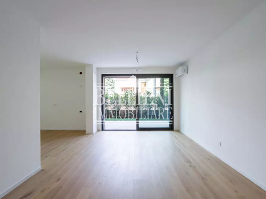 Immagine 5 di Appartamento in vendita  in Via Monte Zovetto a Vicenza