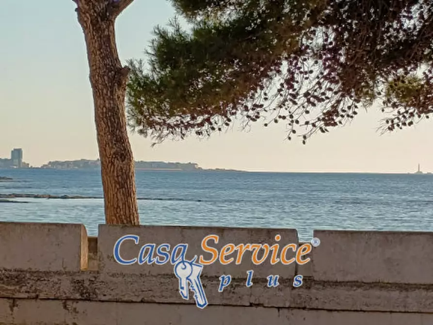 Immagine 37 di Appartamento in vendita  in Via Perseo a Gallipoli