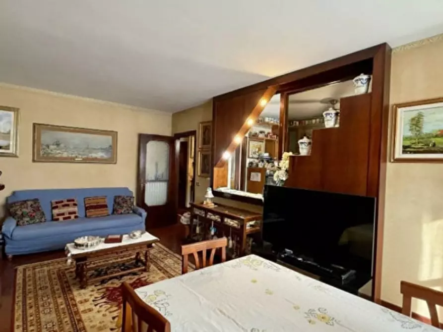 Immagine 3 di Appartamento in vendita  in Via Francesco Petrarca a Albignasego
