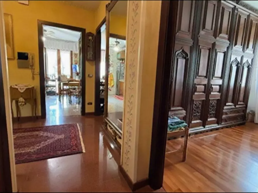 Immagine 6 di Appartamento in vendita  in Via Francesco Petrarca a Albignasego