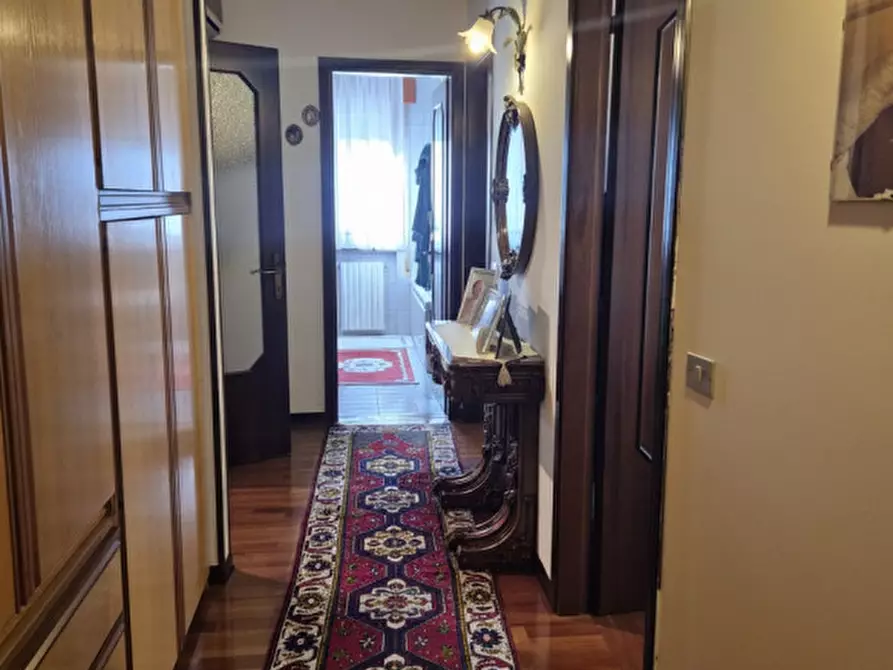 Immagine 10 di Appartamento in vendita  in Via Francesco Petrarca a Albignasego