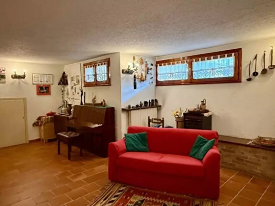 Immagine 13 di Appartamento in vendita  in Via Francesco Petrarca a Albignasego
