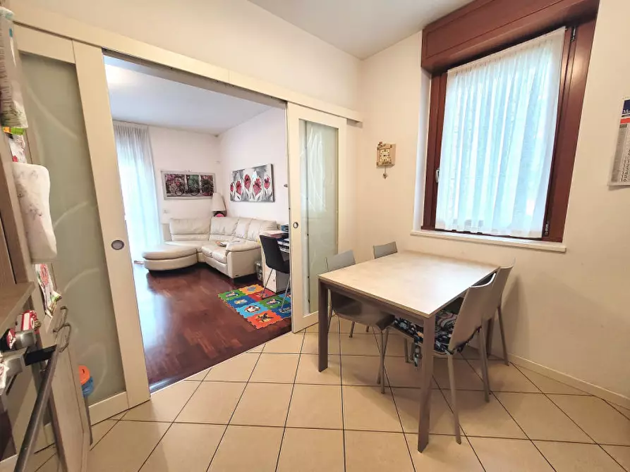 Immagine 9 di Appartamento in vendita  in Via Angelo Righetti a Brescia