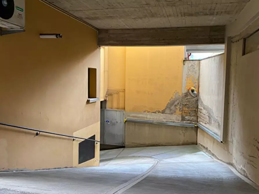 Immagine 3 di Garage in vendita  a Sasso Marconi
