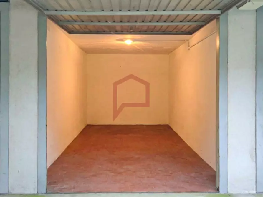 Immagine 1 di Garage in vendita  in Carpenedo a Venezia