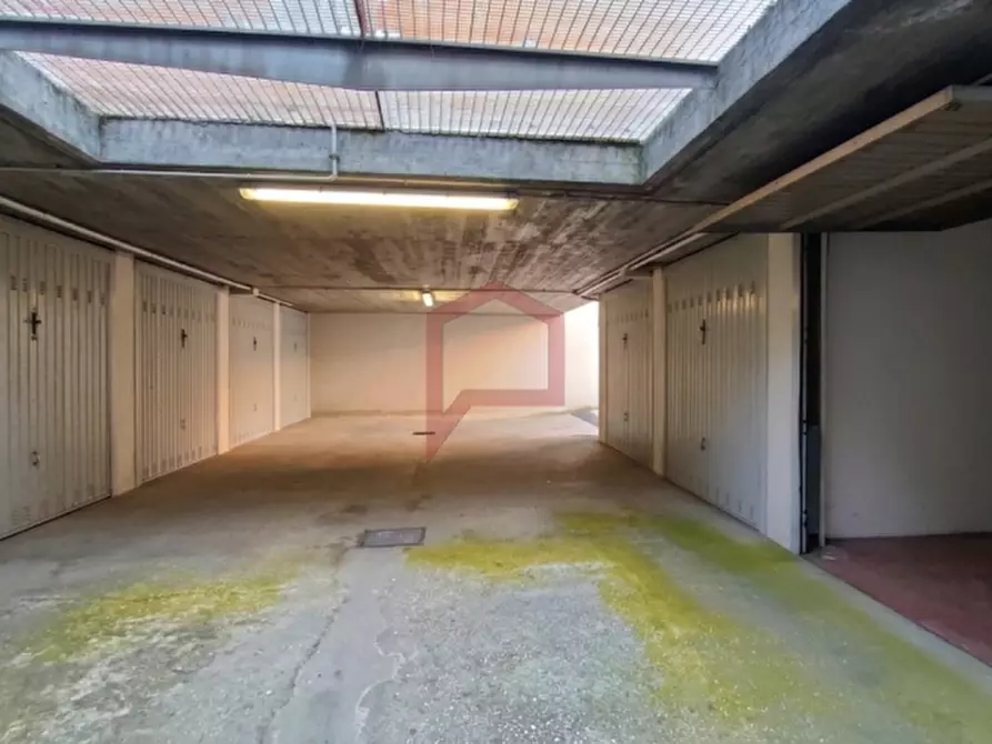 Immagine 3 di Garage in vendita  in Carpenedo a Venezia