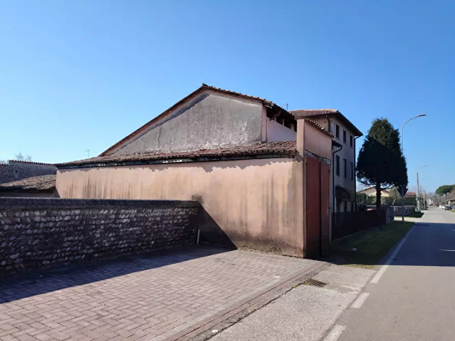 Immagine 7 di Casa indipendente in vendita  in Via Bodi a Cassola