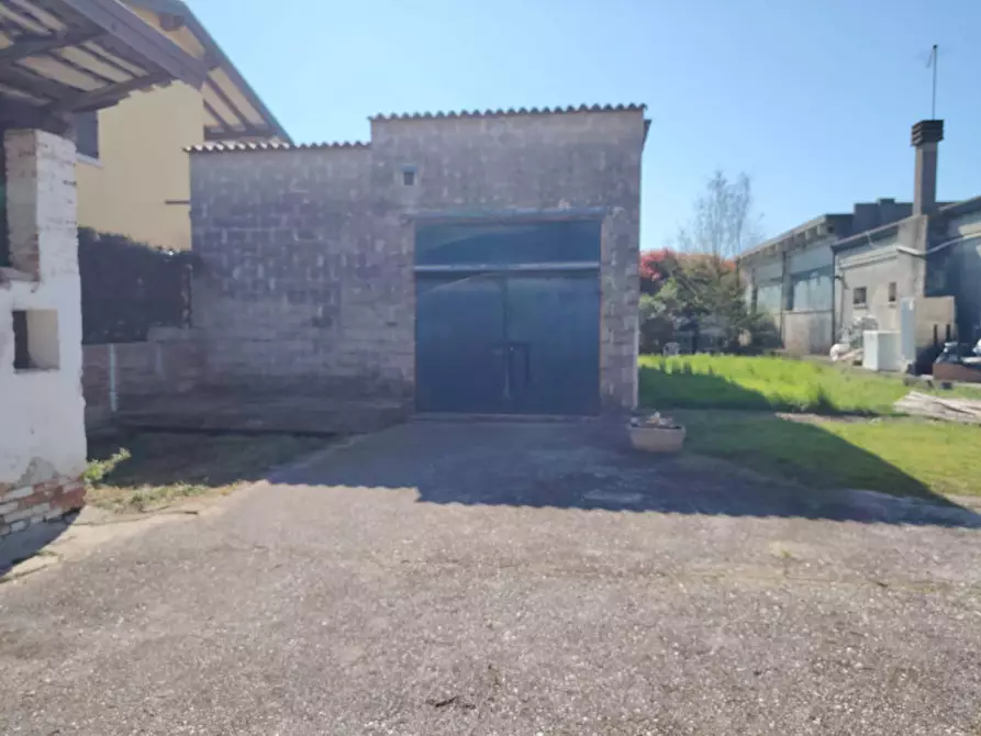 Immagine 8 di Casa indipendente in vendita  in Via Bodi a Cassola