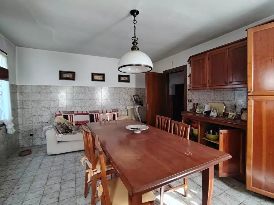 Immagine 10 di Casa indipendente in vendita  in Via Bodi a Cassola