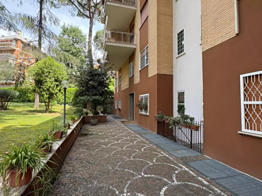 Immagine 4 di Appartamento in affitto  in Via Antonio Silvani a Roma