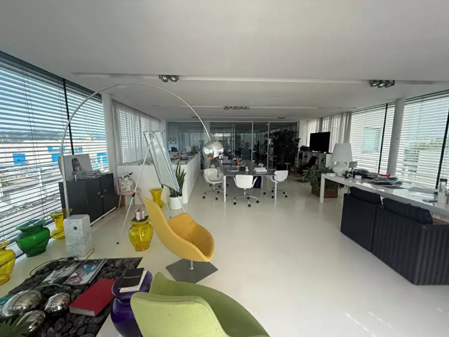 Immagine 1 di Ufficio in affitto  in viale dell'Industria a Vicenza