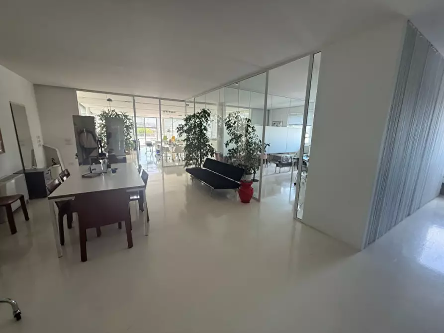 Immagine 8 di Ufficio in affitto  in viale dell'Industria a Vicenza