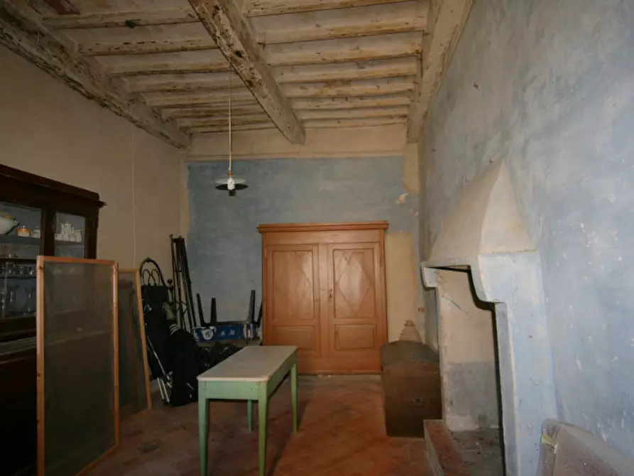 Immagine 10 di Casa indipendente in vendita  a Sinalunga