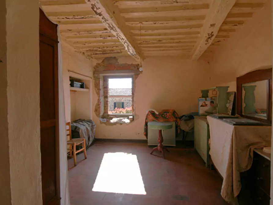 Immagine 16 di Casa indipendente in vendita  a Sinalunga