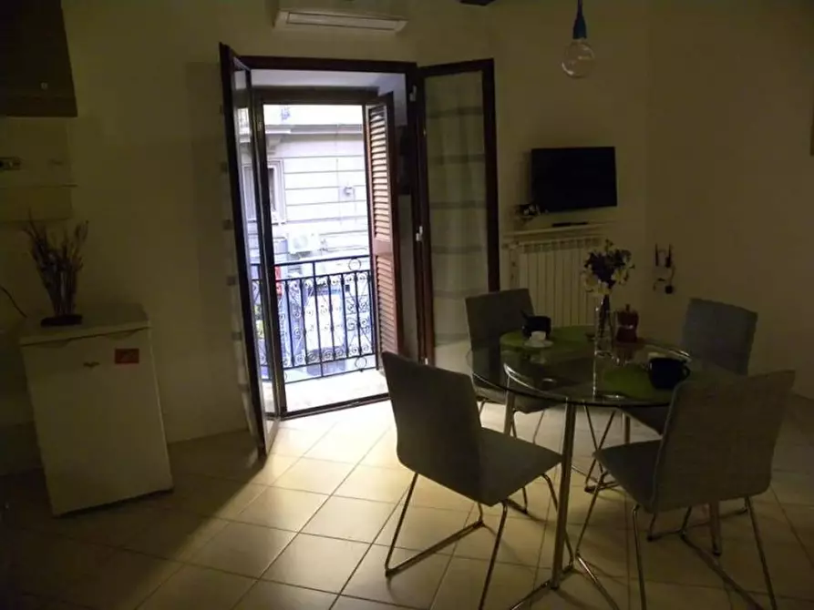 Immagine 5 di Appartamento in affitto  in via sedile di porto  60 a Napoli