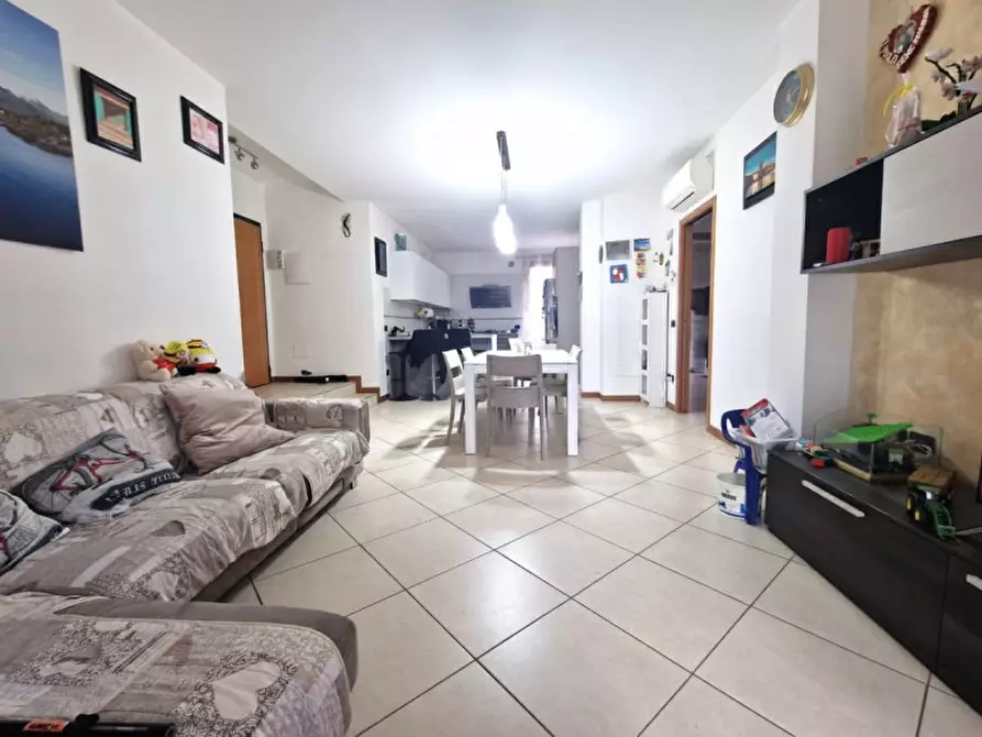Immagine 4 di Appartamento in vendita  in Via Vittorio Emanuele a Gazzo Padovano