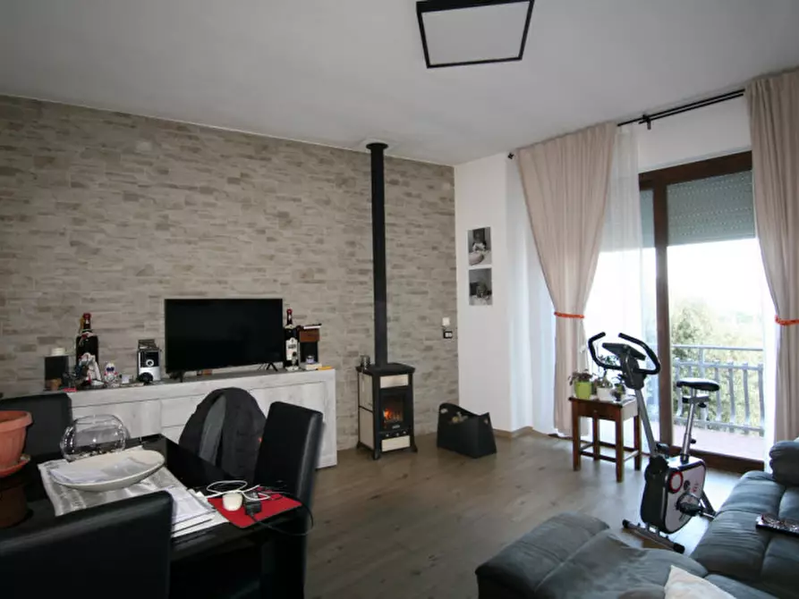 Immagine 2 di Casa indipendente in vendita  a Montepulciano