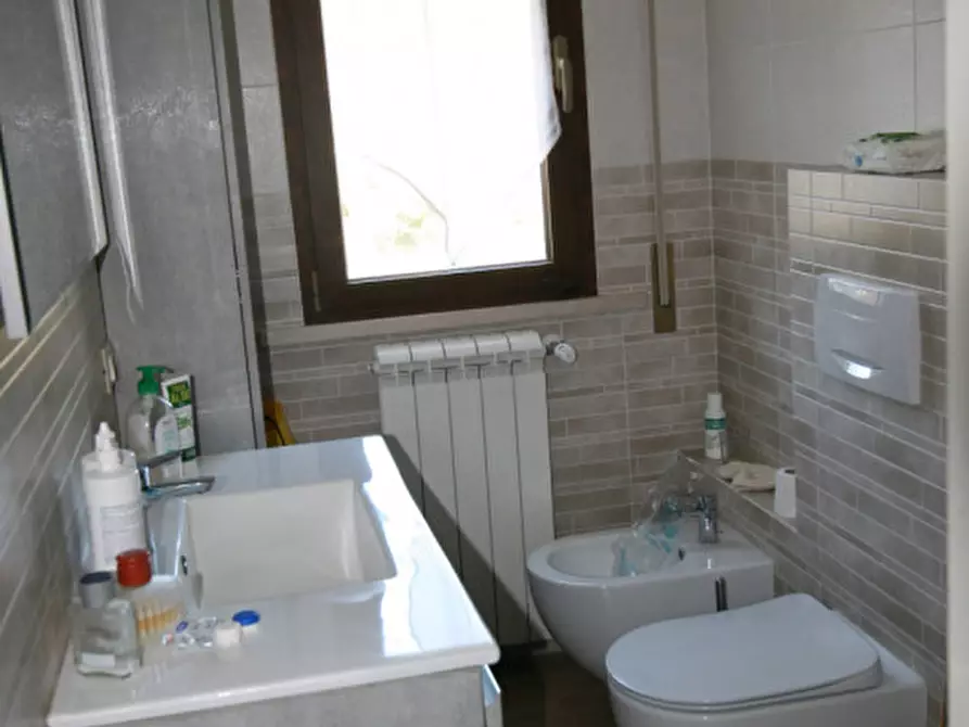 Immagine 19 di Casa indipendente in vendita  a Montepulciano