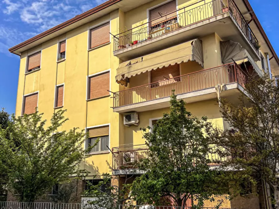 Immagine 2 di Appartamento in vendita  in Via J.F. Kennedy a Piove Di Sacco