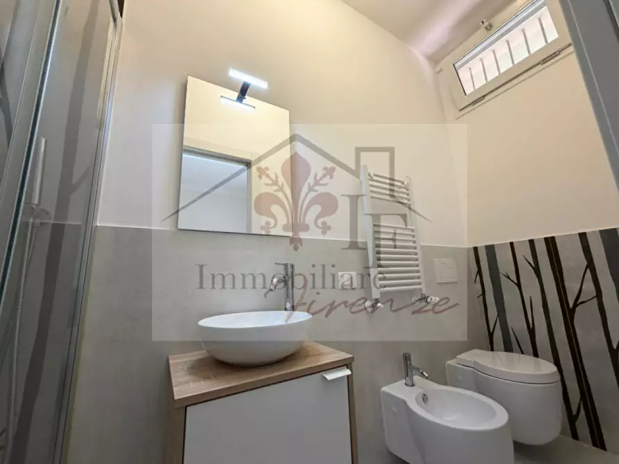 Immagine 15 di Appartamento in vendita  in Via delle Nazioni Unite a Firenze