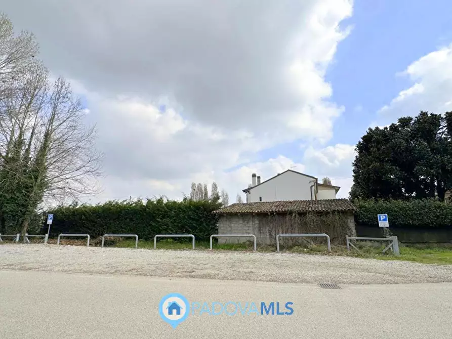 Immagine 40 di Casa bifamiliare in affitto  in Via Friuli a Padova
