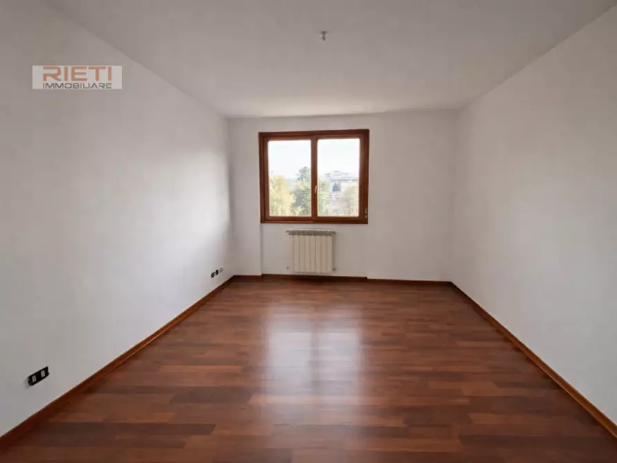 Immagine 10 di Appartamento in vendita  in Via Molino della Salce, 68 a Rieti