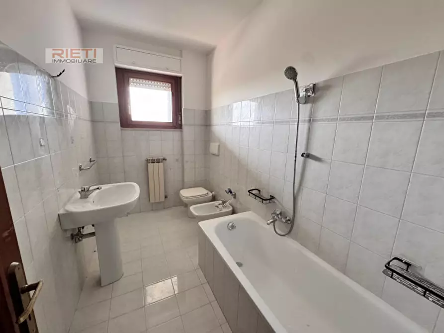 Immagine 12 di Appartamento in vendita  in Via Molino della Salce, 68 a Rieti