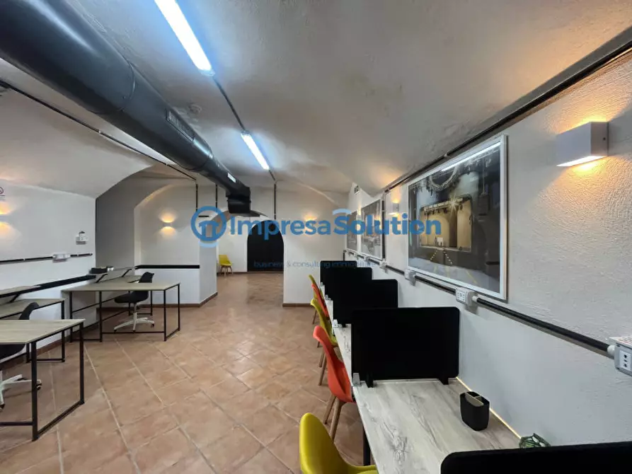 Immagine 5 di Ufficio in affitto  in Via Giovanni Chiarini a Napoli