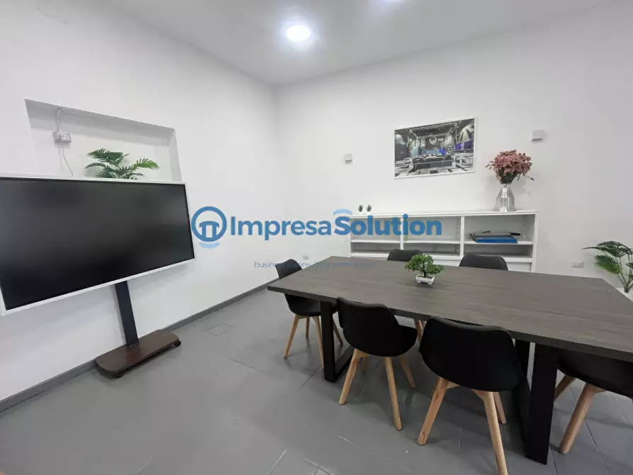 Immagine 10 di Ufficio in affitto  in Via Giovanni Chiarini a Napoli