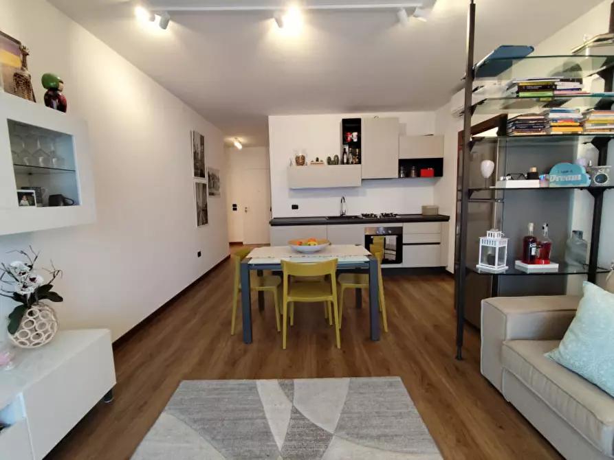 Immagine 6 di Appartamento in vendita  a Vicenza